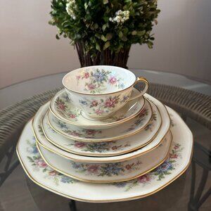 Theodore Haviland Limoges France "FLEURETTE" 7 PC Place Setting 1934-1945